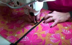 Stitching a pouf