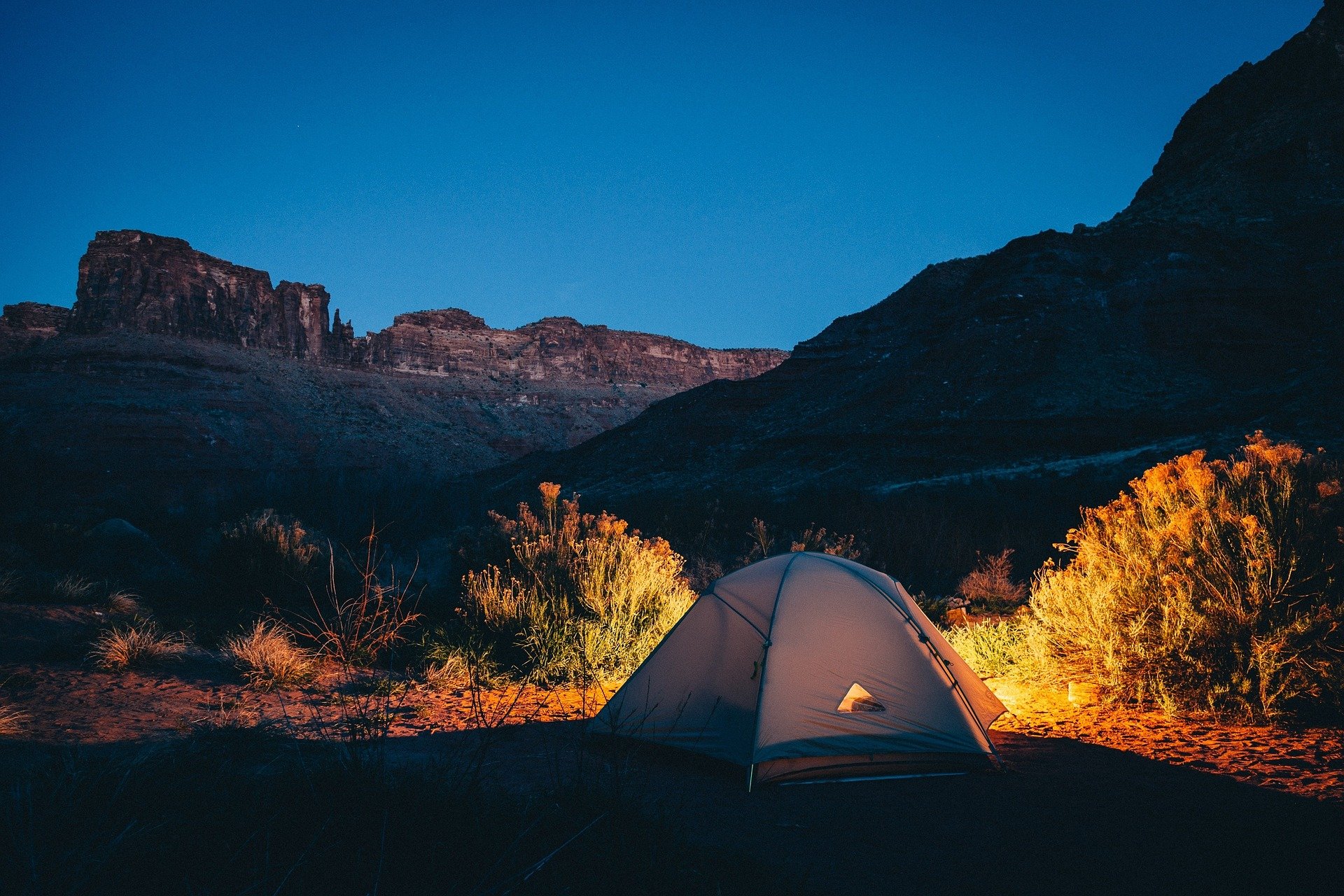 camping-fabrics-shelter-tent-duck-canvas-etc