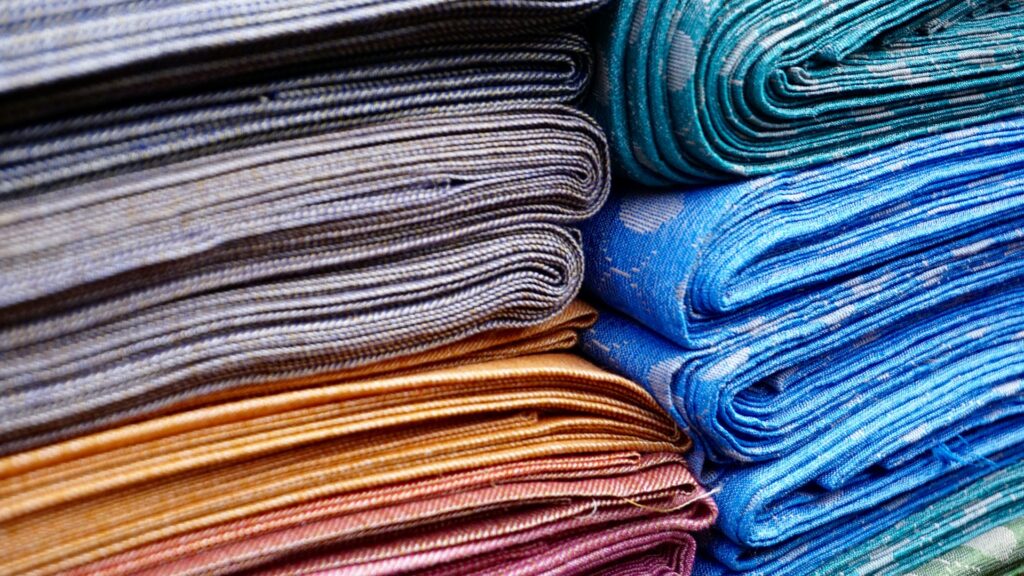 Wholesale fabric bolts of fabric